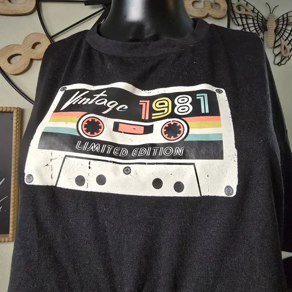 Vintage 1981 Cassette Graphic Crop Tee | Ring + Chain Detail | Size Medium - Picture 3 of 4